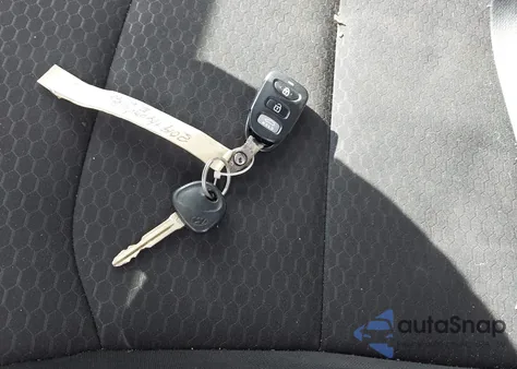 2019 Hyundai Elantra Sel z USA, uszkodzony, nr VIN 5NPD84LF4KH480163